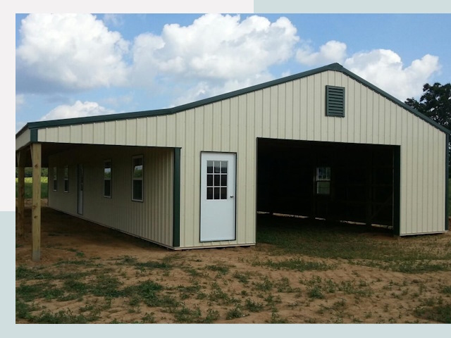 Строительство конюшен в Воркуте