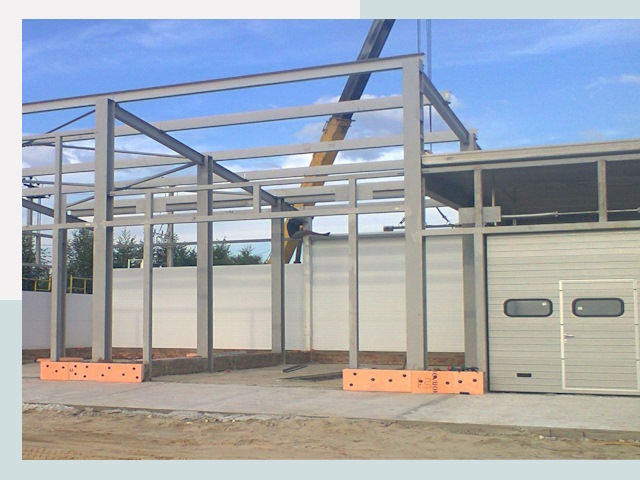 Строительство автосервисов от СтальСтрой-Врк по цене 617 руб.